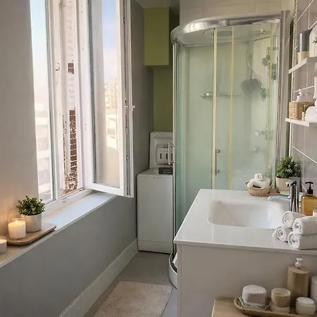 Le Duche Lafayette Parking Gratuit * ديجون